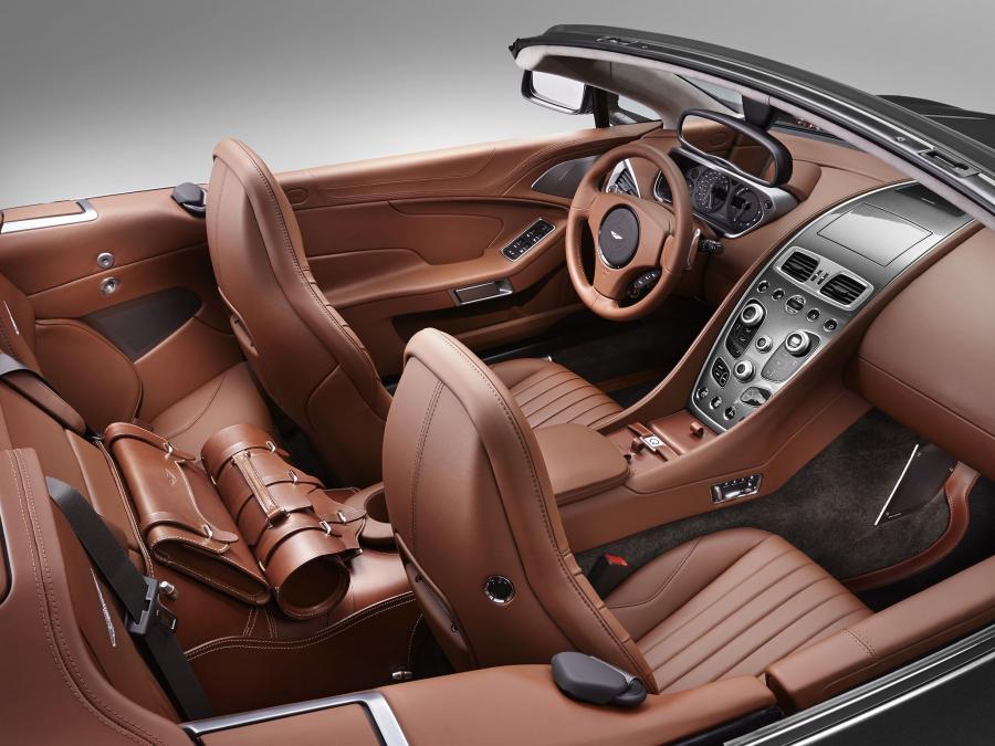 Интерьер Aston Martin Vanquish Volante by Q 2013 года  (NA) (фото 5 из 5)